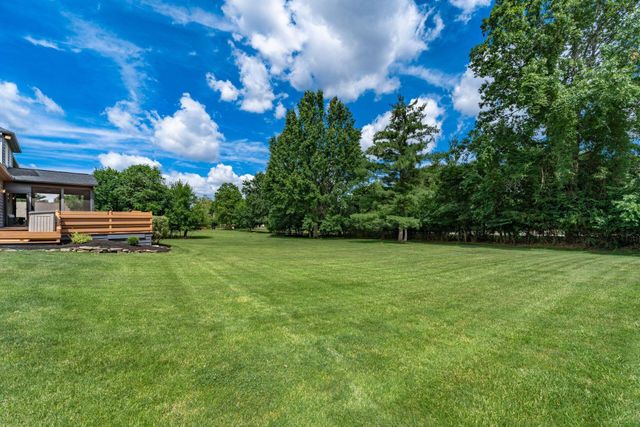 6580 Lake Of The Woods Point, Galena, OH 43021