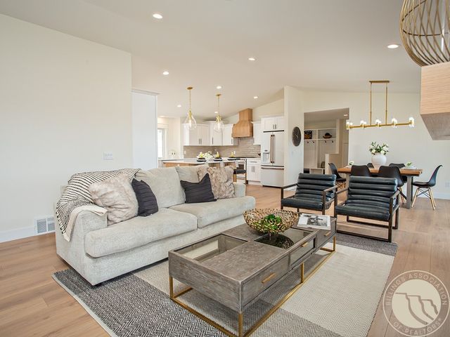 5404 Gene Sarazen Dr, Billings, MT 59106