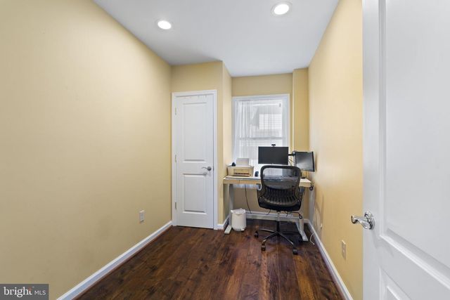 112 WOODLAWN AVE, Willow Grove, PA 19090