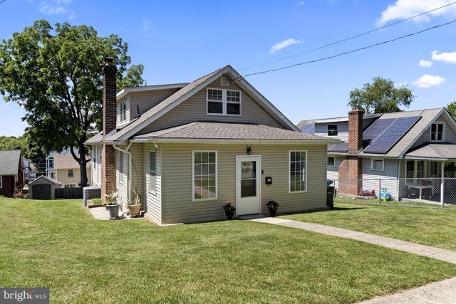 112 WOODLAWN AVE, Willow Grove, PA 19090