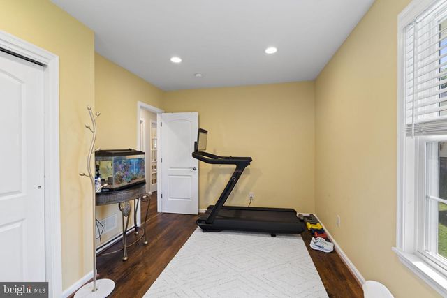 112 WOODLAWN AVE, Willow Grove, PA 19090