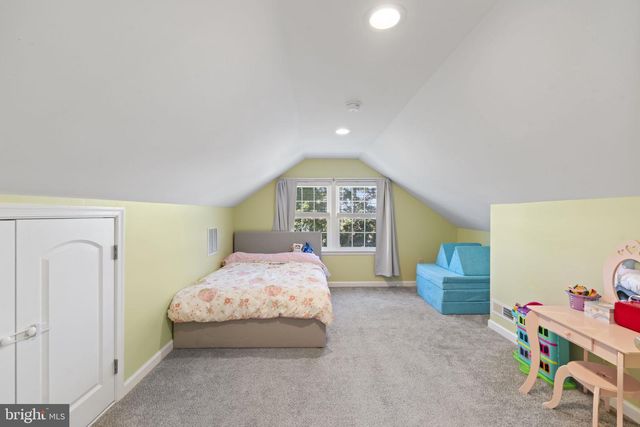 112 WOODLAWN AVE, Willow Grove, PA 19090