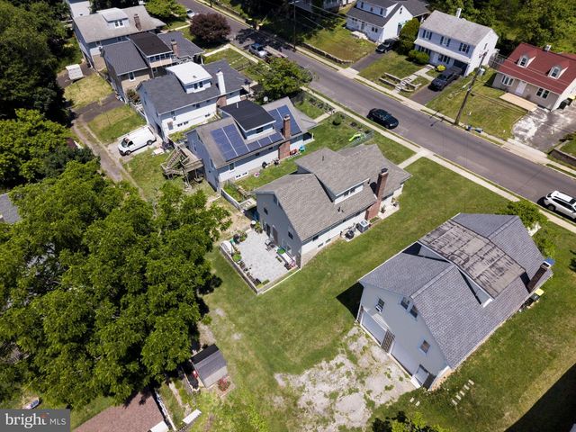 112 WOODLAWN AVE, Willow Grove, PA 19090