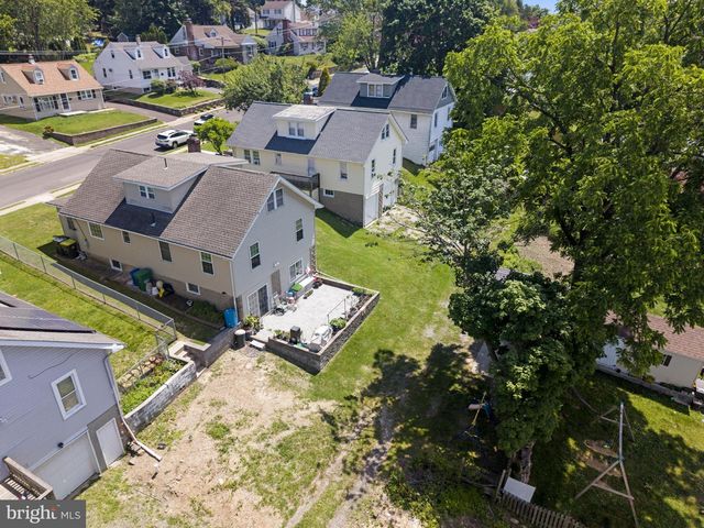 112 WOODLAWN AVE, Willow Grove, PA 19090