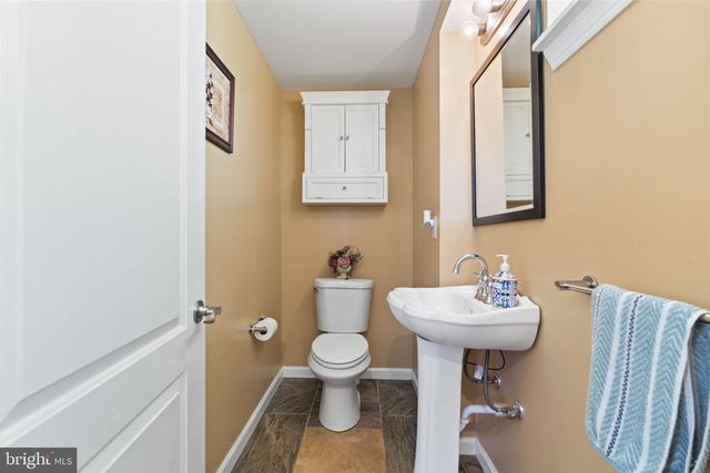 112 WOODLAWN AVE, Willow Grove, PA 19090