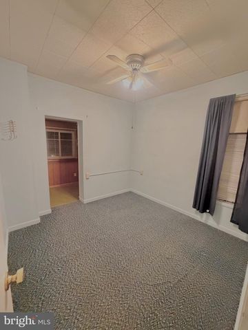 337 S 6TH ST, Chambersburg, PA 17201