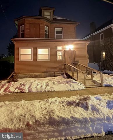 337 S 6TH ST, Chambersburg, PA 17201