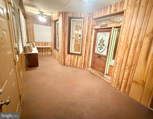 337 S 6TH ST, Chambersburg, PA 17201