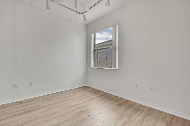 8049 SANGUINELLI ROAD, Land O Lakes, FL 34637