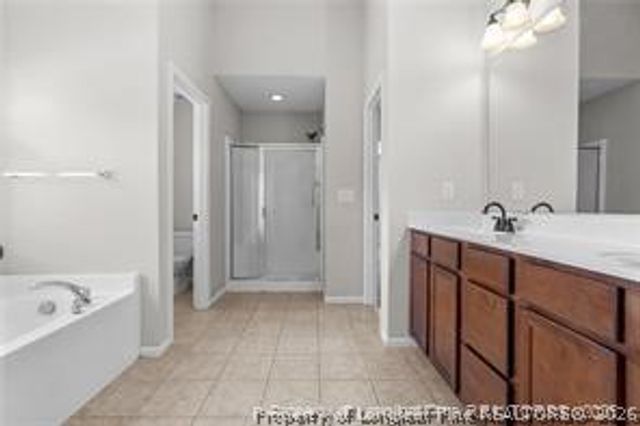 35 Sedgefield Lane, Spring Lake, NC 28390