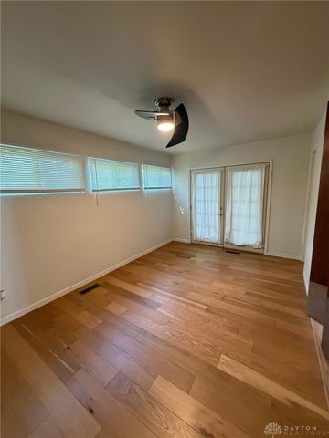 4924 Bayside Drive, Riverside, OH 45431