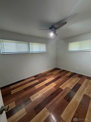 4924 Bayside Drive, Riverside, OH 45431