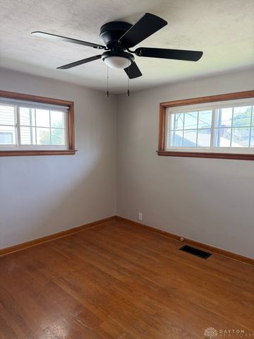 4924 Bayside Drive, Riverside, OH 45431
