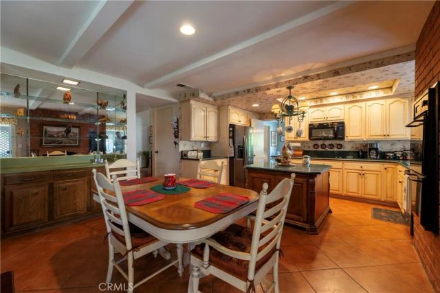 5842 Crestview, La Palma, CA 90623