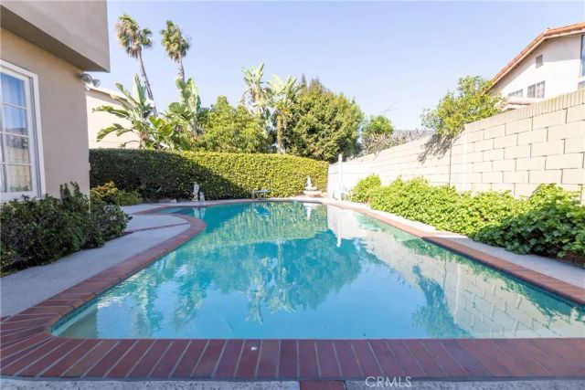 5842 Crestview, La Palma, CA 90623