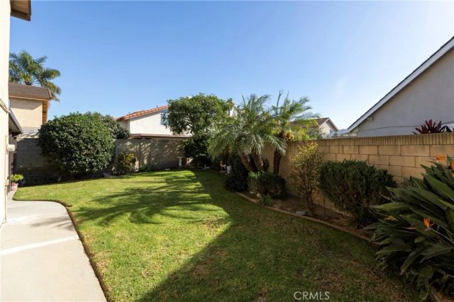 5842 Crestview, La Palma, CA 90623