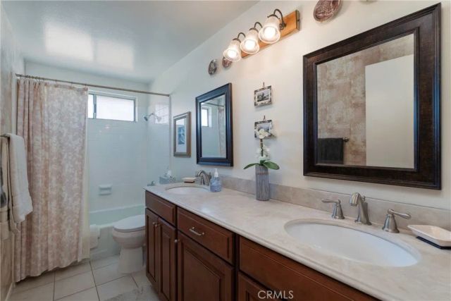 5842 Crestview, La Palma, CA 90623