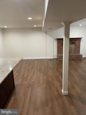 6920 GROVETON DR, Clinton, MD 20735