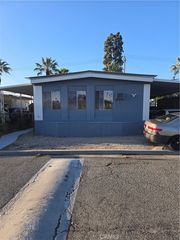 46 Round Table, Riverside, CA 92507