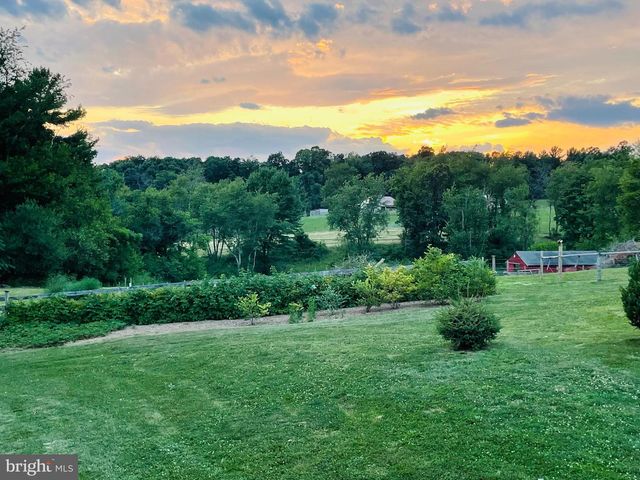 1816 S PLEASANT VALLEY RD, Westminster, MD 21158