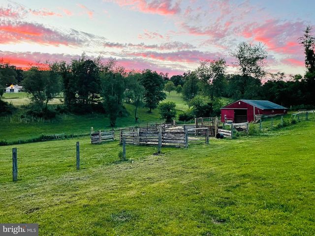 1816 S PLEASANT VALLEY RD, Westminster, MD 21158