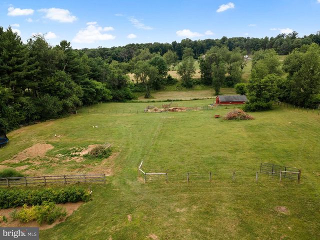 1816 S PLEASANT VALLEY RD, Westminster, MD 21158