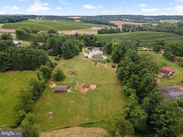 1816 S PLEASANT VALLEY RD, Westminster, MD 21158