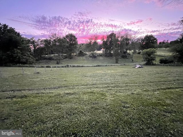 1816 S PLEASANT VALLEY RD, Westminster, MD 21158