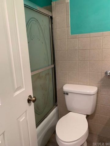 910 Oakland Drive, Jonesboro, AR 72404