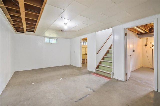 4908 N LEE St, Spokane, WA 99207
