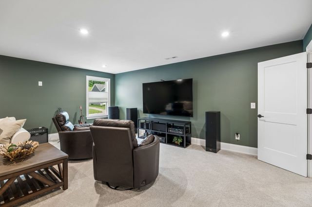 7428 Leelee Dr, Franklin, TN 37064