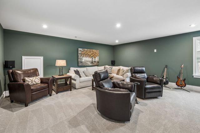 7428 Leelee Dr, Franklin, TN 37064