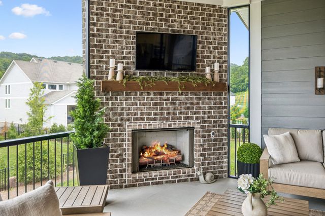 7428 Leelee Dr, Franklin, TN 37064