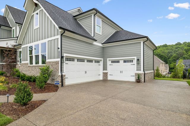 7428 Leelee Dr, Franklin, TN 37064