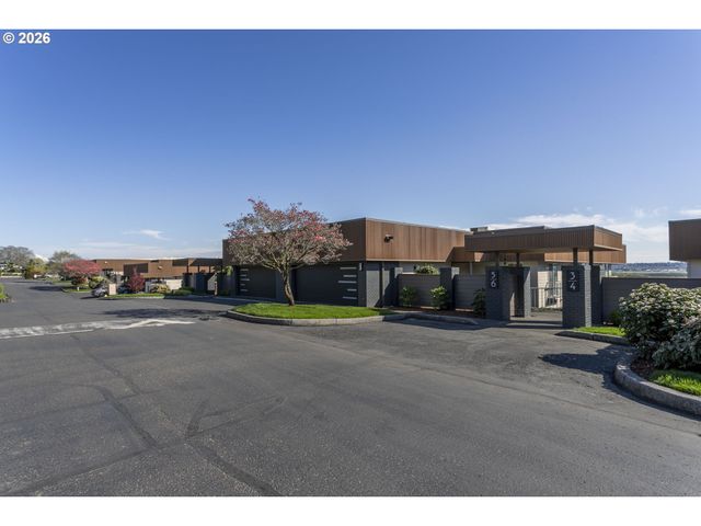 6903 Se RIVERSIDE Dr 6, Vancouver, WA 98664