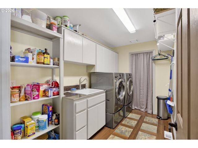 6903 Se RIVERSIDE Dr 6, Vancouver, WA 98664