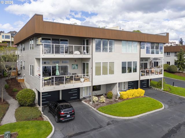 6903 Se RIVERSIDE Dr 6, Vancouver, WA 98664