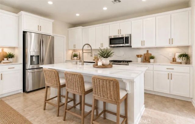 970 Sea Glass, San Diego, CA 92154