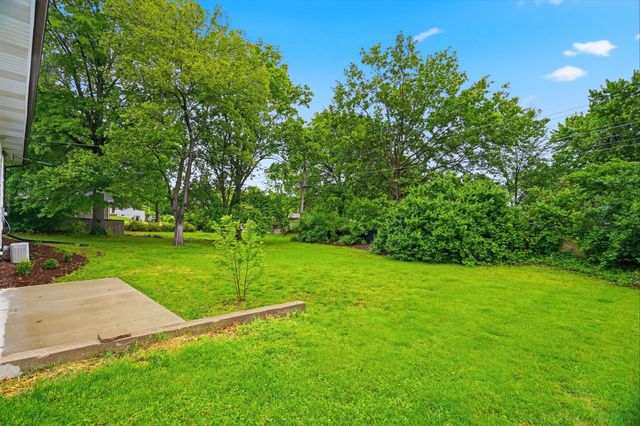 408 LOCH LN, Columbia, MO 65203