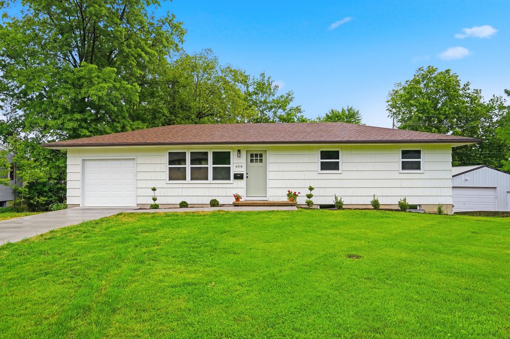 408 LOCH LN, Columbia, MO 65203