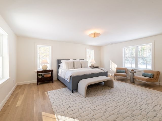 74 Teakettle Ln, Duxbury, MA 02332