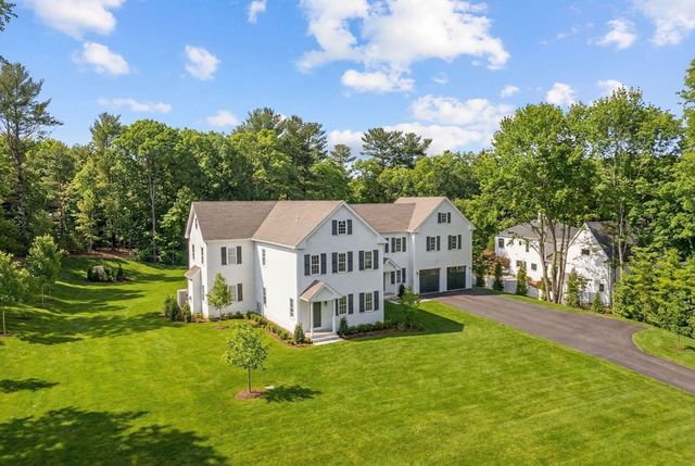 74 Teakettle Ln, Duxbury, MA 02332