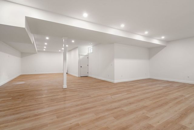 74 Teakettle Ln, Duxbury, MA 02332