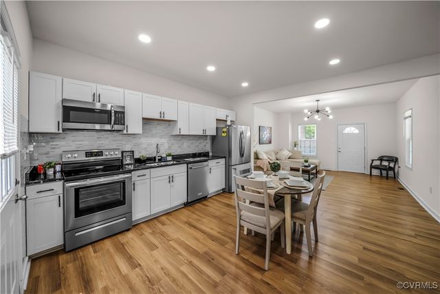 420 Mistletoe St, Petersburg, VA 23803