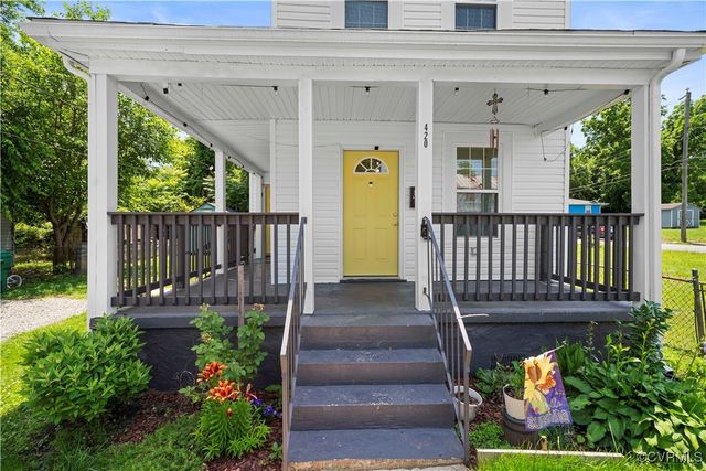420 Mistletoe St, Petersburg, VA 23803