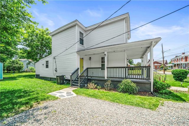 420 Mistletoe St, Petersburg, VA 23803