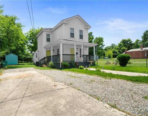 420 Mistletoe St, Petersburg, VA 23803
