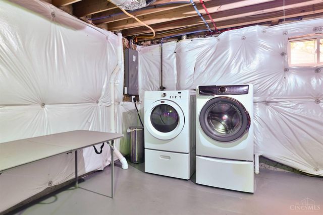 186 Garfield Avenue, Glendale, OH 45246