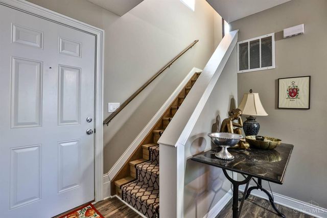 186 Garfield Avenue, Glendale, OH 45246