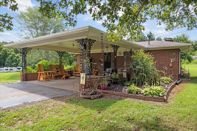 4670 Highway 69A, Camden, TN 38320